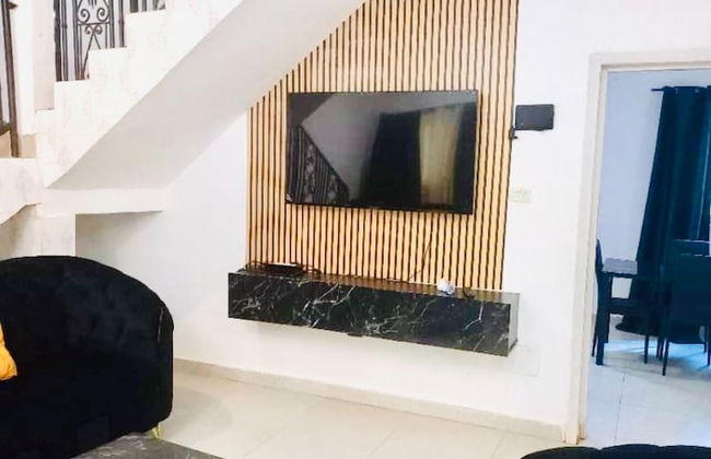 Villa Amina Splendid and Elegant - Photo 7