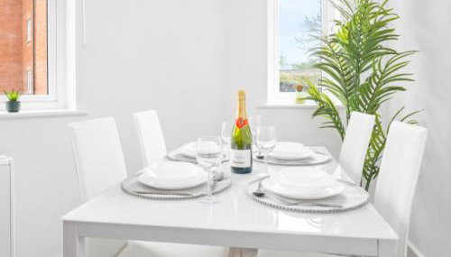 Modern Two Bedrooms Apartment - Parking - Netflix 51C - Foto 4