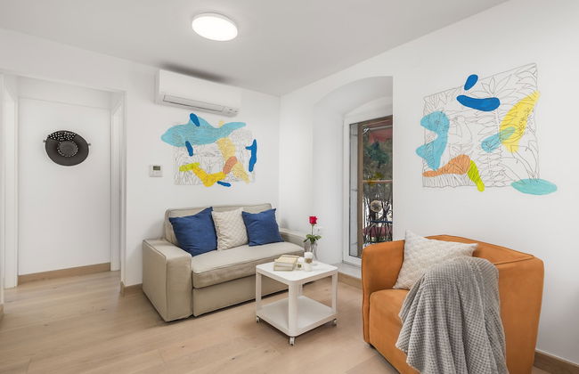 Beautiful Apartment House On The Seaside - Photo 29