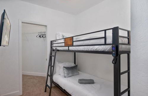 Family Retreat with Game Room and Fireplace - Photo 27