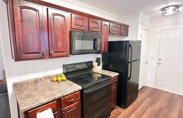 Crescent Gardens-3 Miles from UA - Foto 8