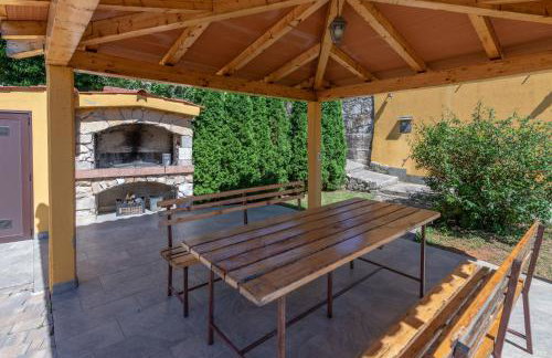 Villa Nina, a beautiful villa with sea view - Foto 25