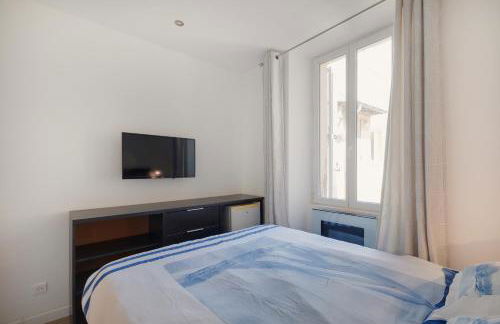 À 1km Plage du Midi et Palais des Festivals - Appartement Centre Cannes avec Cour Extérieur Privée - Photo 5