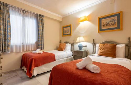 RgHost-Apartamento España en Paseo Marítimo - Foto 9