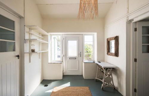 Cliff Top - Panoramic Sea Views with Spa & Hot Tub - Photo 67