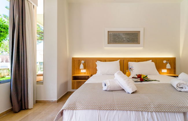 Lotus Hotel Apartments - Photo 8