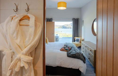 Birches Lodge with Hot Tub - Foto 12