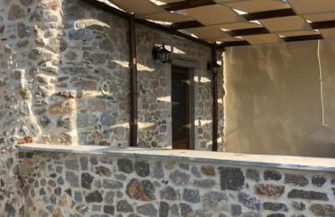 Elata Stone House - Photo 43