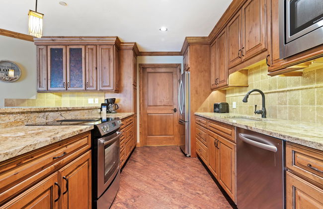 The Vail Spa Condominiums - Photo 71