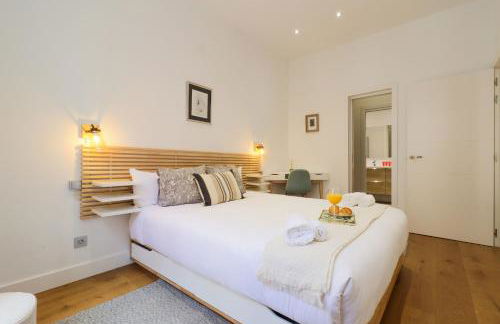 Chamberi Boutique - Photo 22