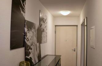 Penthouse, Sonnenbalkon, Netflix - Foto 37