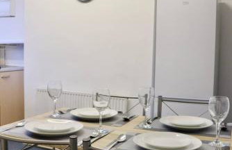 Entire Family Vacation Home . WiFi . FREE Parking - Foto 15