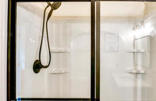 about 10 Mi to Downtown Murfreesboro Area Cabin - Foto 15