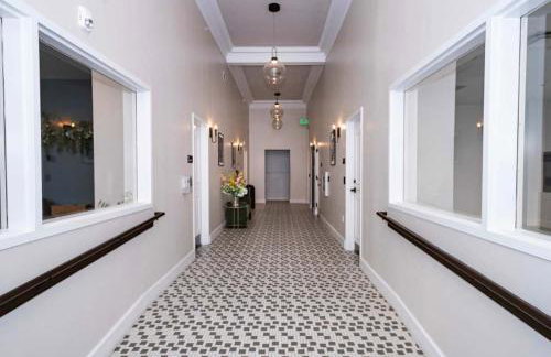 Fun Cozy 1 Br King Apts - 1 25 Mile Walk to TIAA Bnk Fld - Foto 27