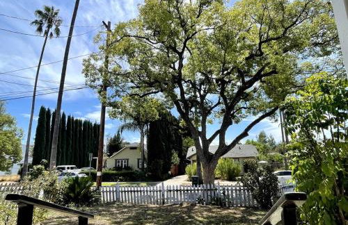 Pasadena Quiet Gem with Fiber Internet WiFi and Workspace - Foto 33