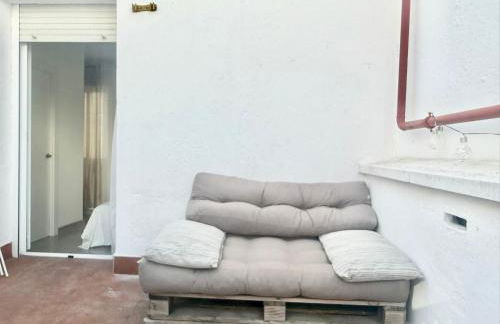 Metro Avenida de América 11 AMCH Hospedaje - Photo 32