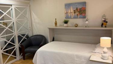 Amazon Park Studio - Photo 4