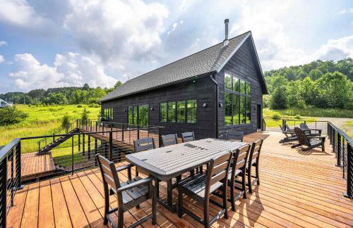 Magnificent Chalet Sweeping Views and Hot Tub - Foto 6