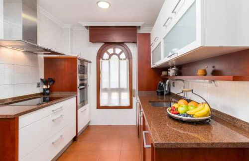 Chalet con Jardín junto a la Playa de Berria - Foto 11