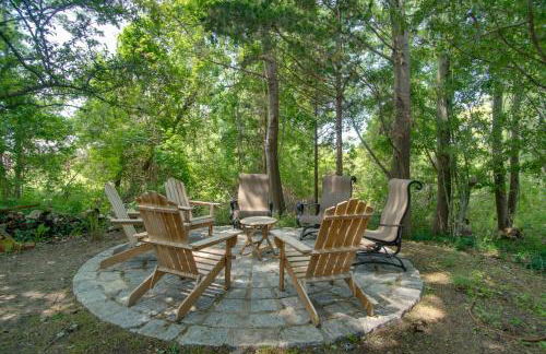 Walk to Beach and Lighthouse Oak Bluffs Studio! - Foto 2