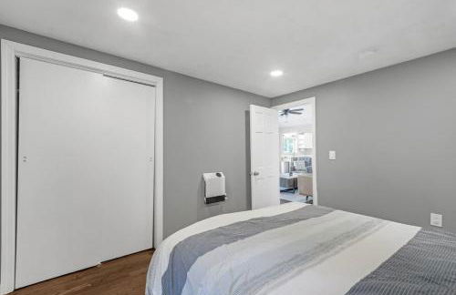 Hermit Lake Escape Family Fun - Beachfront BBQ - Foto 15