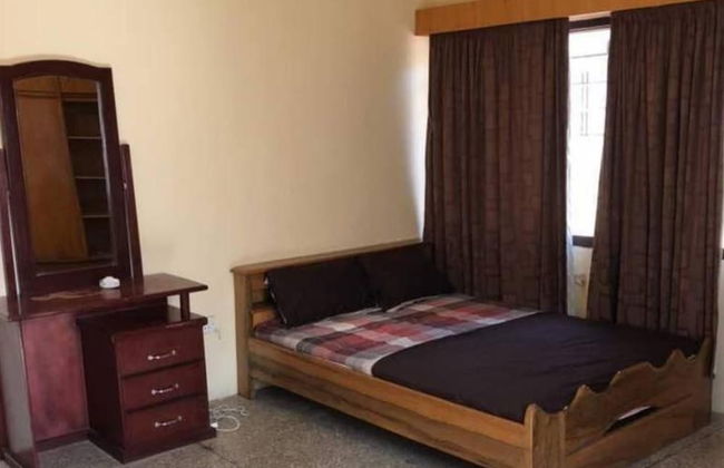 3 Bed House Sleeps 6 - Parking, Wifi, Generator - Foto 11