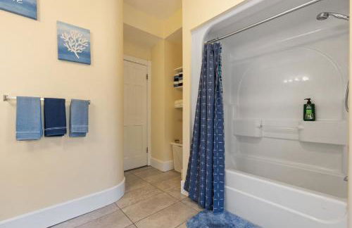 Skyrise Two Stories - Centrally Located - Foto 19