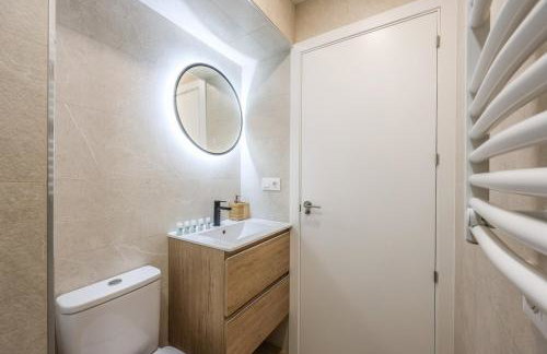 Experience Madrid Like a Local, New Accommodation - Photo 37