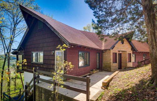 'Ledge Lodge' Burkesville Getaway: Pool & Views! - Foto 24