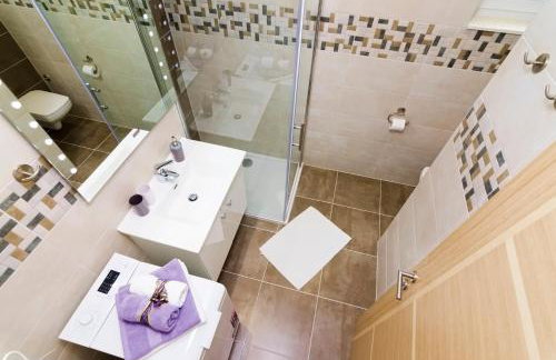 Luxury Villa Star Lights Trogir - heated pool, hot tub, gym, billiard - Foto 25