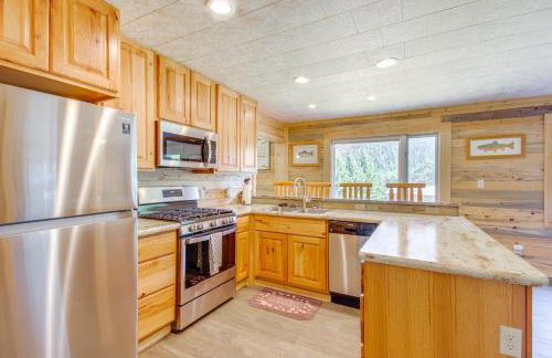 Contact Mountain Hideaway with Views and Porches! - Foto 11