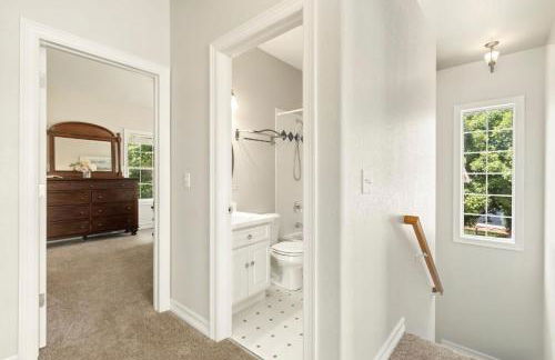 Fabulous Family-friendly Retreat by Windsor Lake! - Foto 71