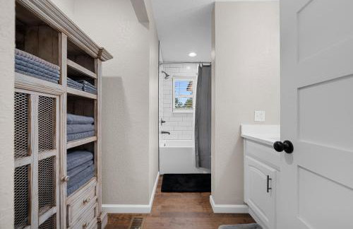 Nordin's LakeHouse, Lakefront Hideaway on Delaware Bay Sleeps 10 - Foto 23