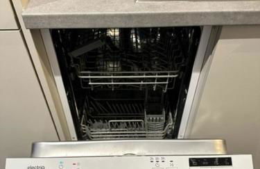 Stunning Flat with Parking Free near Sutton Station - Foto 12