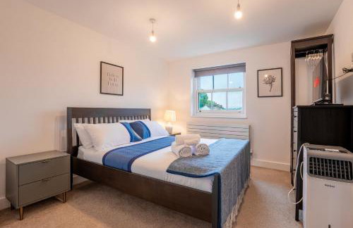 1BR Flat, Sleeps 4, Opposite Gunnersbury Station - Foto 16