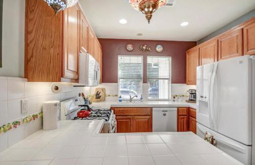 Wine Country Retreat with Hot Tub & Mini Golf - Foto 23