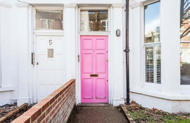 Bright and Spacious Notting Hill Nest - Photo 41