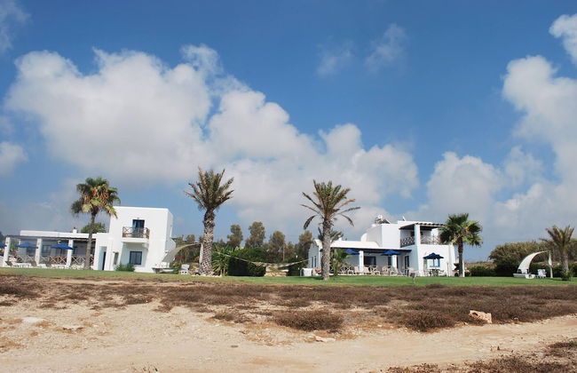 Sea Front Villa With Private Heated Pool, Quiet Area Paphos 322 - Foto 74