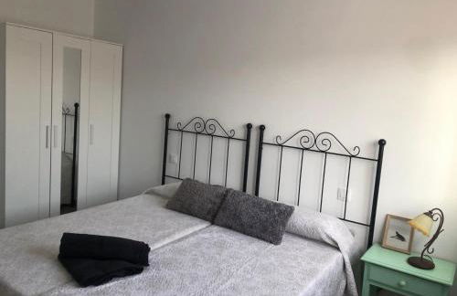 Caletillas Black sand 1º linea playa & piscina & wifi - Foto 41