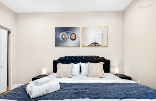 Spacious 9BR Home with Parking and Near DTLA - Foto 49