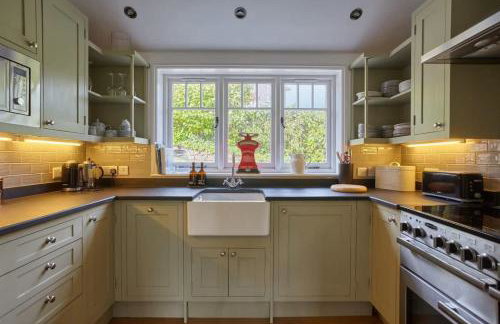 The Old Post Office Private Parking & Garden - Foto 2