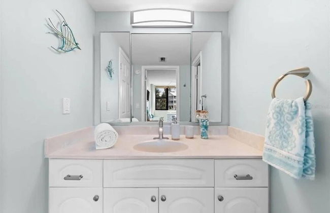 Harbor Towers 3rd Fl 2 Bedroom - Photo 70