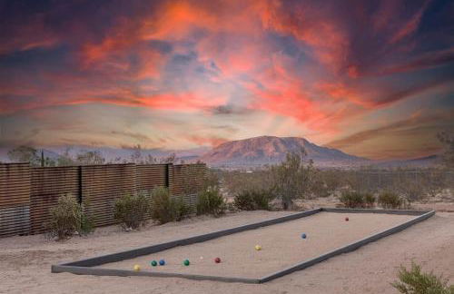 Dagger Tree Oasis l Integratron 5Bed and Cowboy Pool - Foto 6