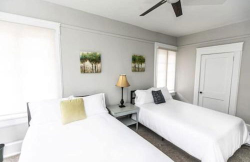 29th Street Trendy Lakeview Craftsman 8 - Foto 45