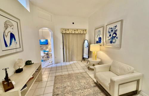 Grand Luxury 4BR Pool Home Near Disney Parks - Foto 16