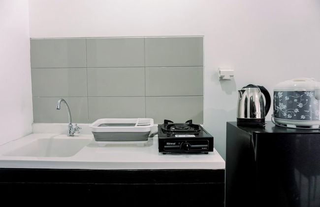 Comfort And Homey 2Br Belmont Residence Puri Apartment - Foto 8