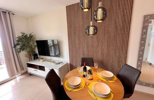 Sunshine Apartment with Sea Viev - Foto 21