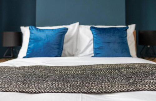 Enjoy a spacious 4 BR perfect big groups - Foto 39