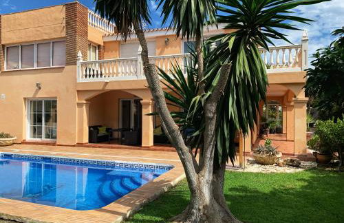 Beach Villa Costanera in Marbella - Photo 44