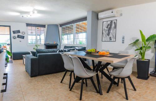 Cuervo Poolside Villa - Photo 22